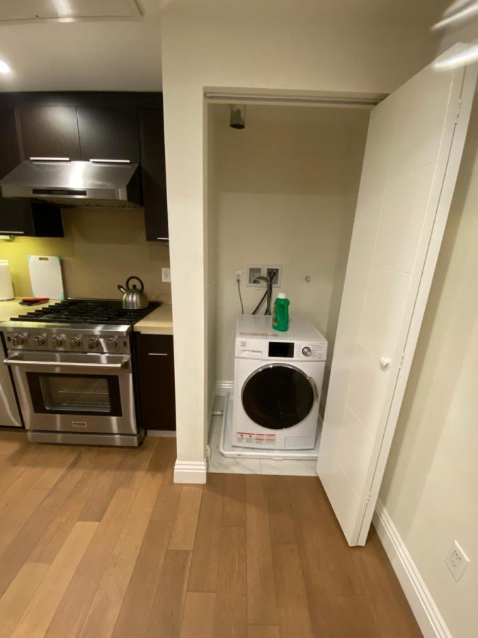 Gorgeous Apt With Parking In Ktown La 로스앤젤레스 외부 사진